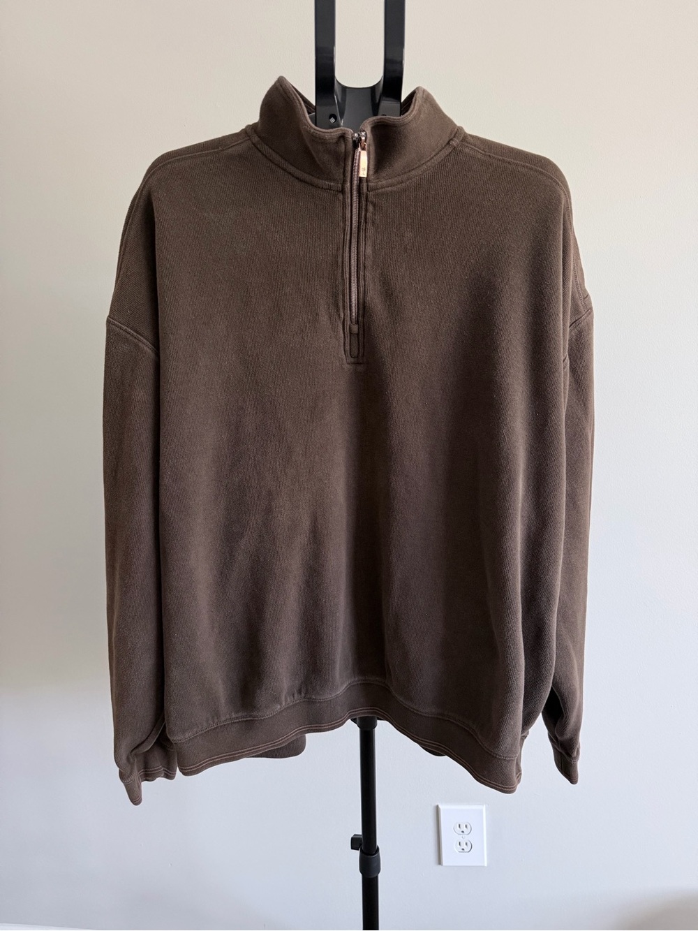 Tommy Bahama Half-Zip Pullover in Brown Size Large Like New